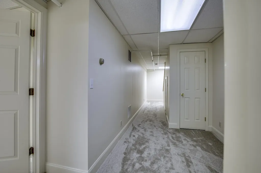 69 Lilac Lane South Burlington VT 05403