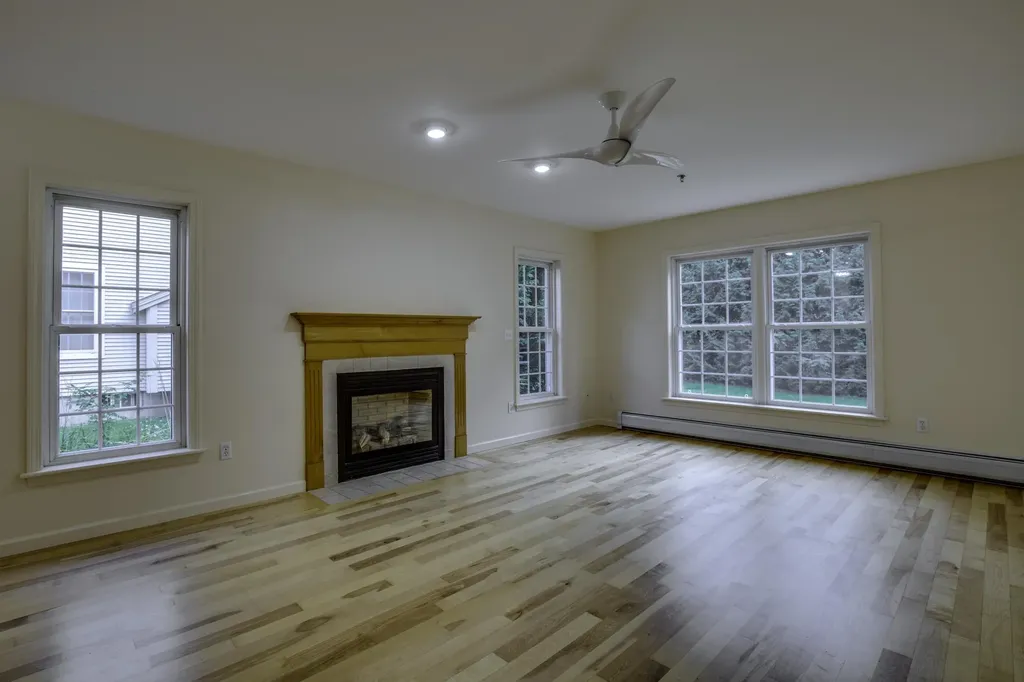 69 Lilac Lane South Burlington VT 05403