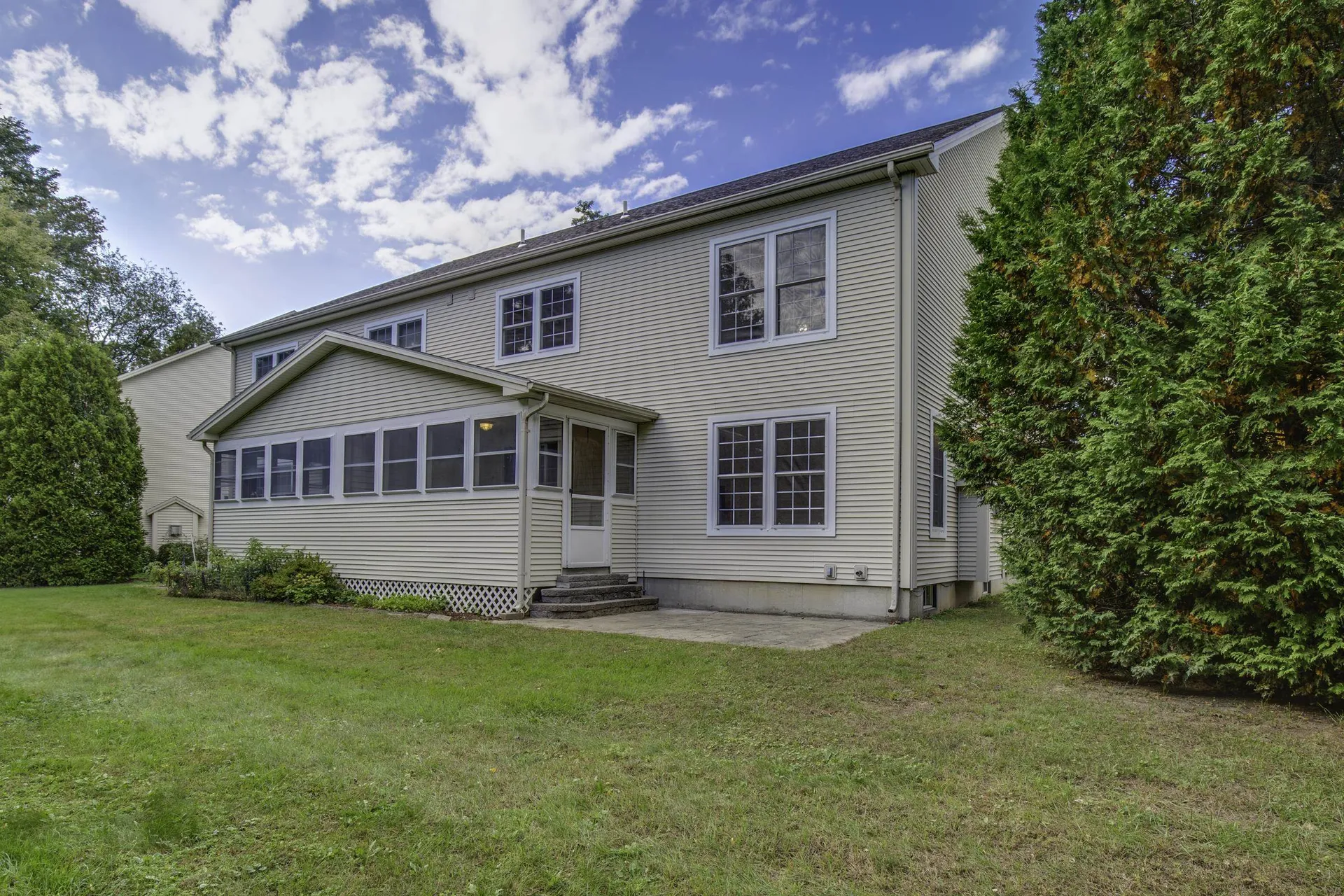 69 Lilac Lane South Burlington VT 05403