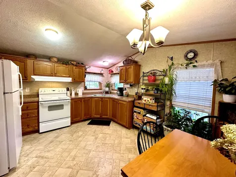 71 Sparrow Street Keene NH 03431