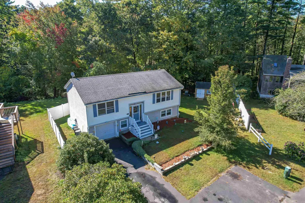 17 Pine Cone Drive Seabrook NH 03874