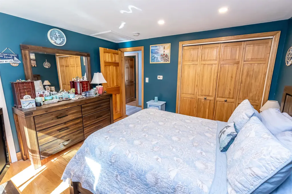 17 Pine Cone Drive Seabrook NH 03874