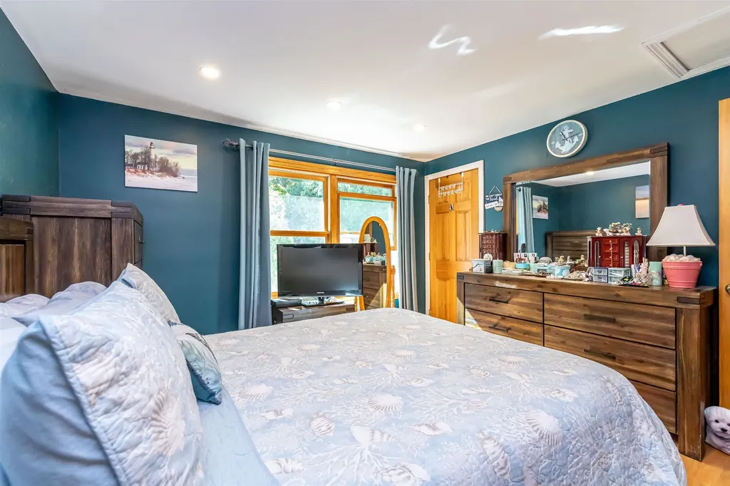 17 Pine Cone Drive Seabrook NH 03874