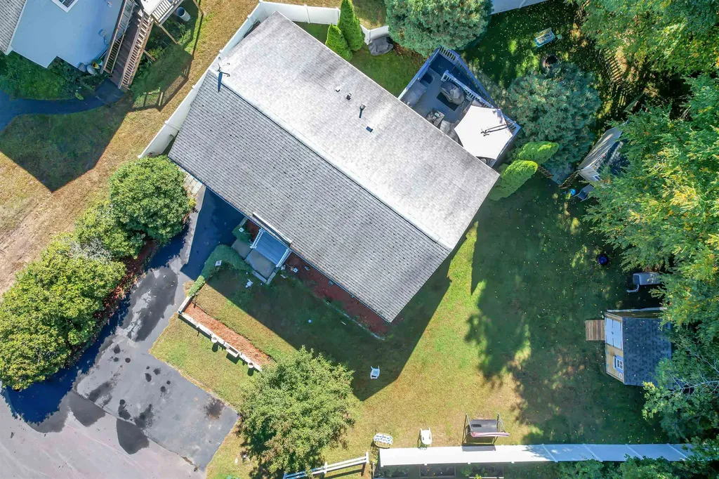 17 Pine Cone Drive Seabrook NH 03874