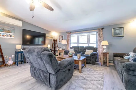 17 Pine Cone Drive Seabrook NH 03874