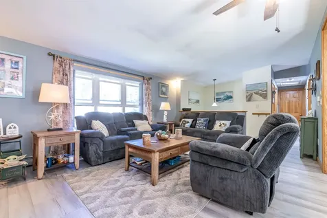 17 Pine Cone Drive Seabrook NH 03874