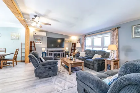 17 Pine Cone Drive Seabrook NH 03874