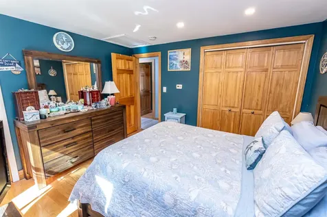 17 Pine Cone Drive Seabrook NH 03874