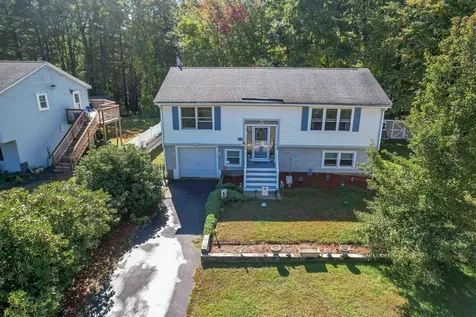 17 Pine Cone Drive Seabrook NH 03874