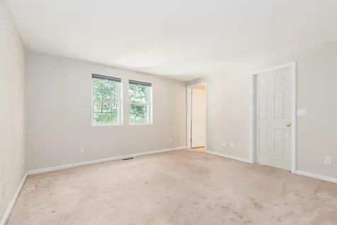 19 Dame Road Newmarket NH 03857