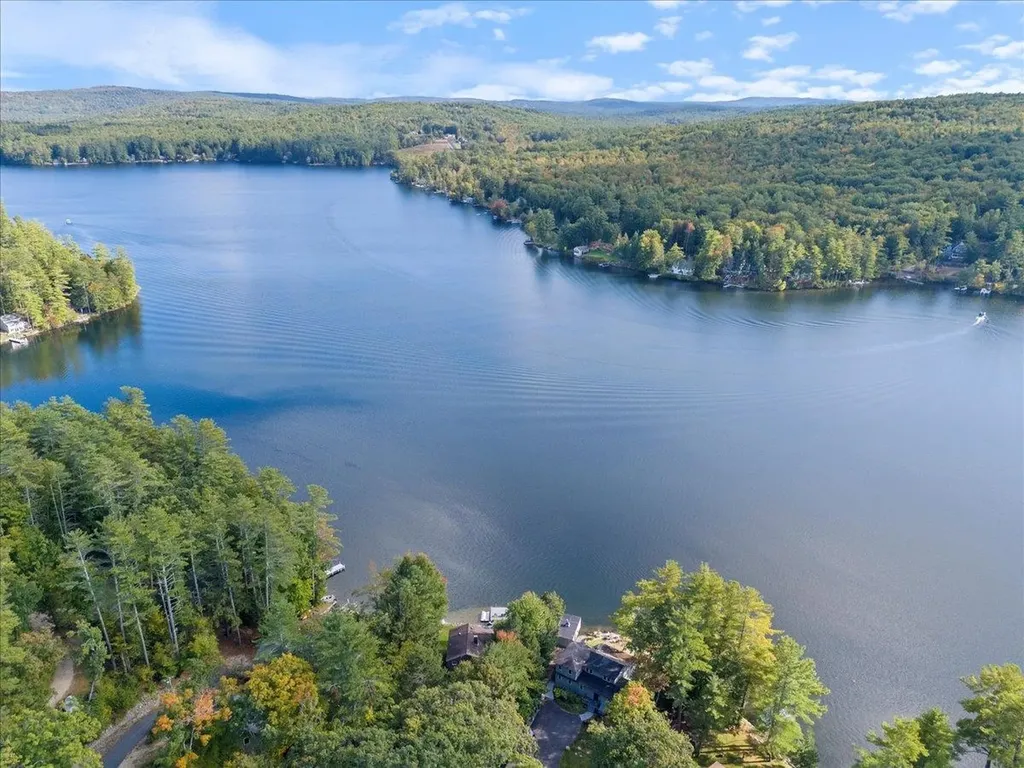 754 Brackett Road Wakefield NH 03872