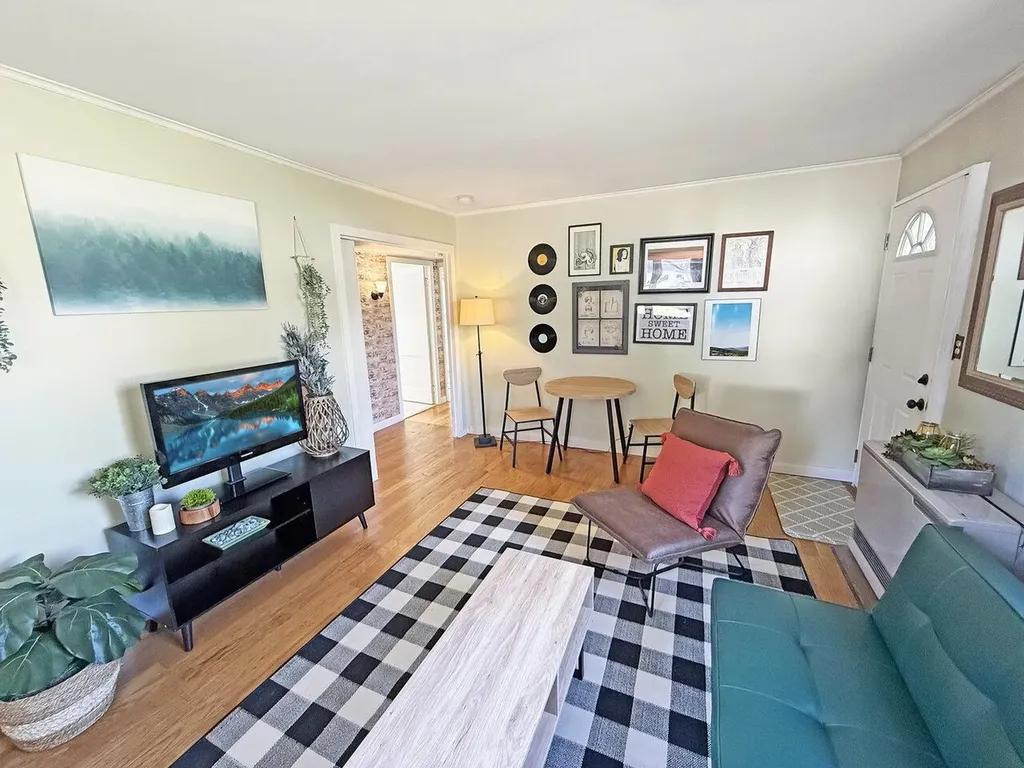 1885 North Avenue Burlington VT 05408