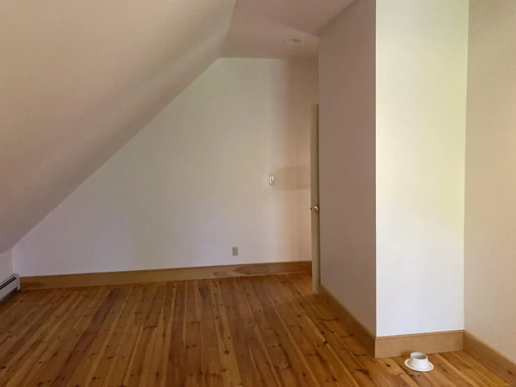 162 Tunnel Road Grafton NH 03240
