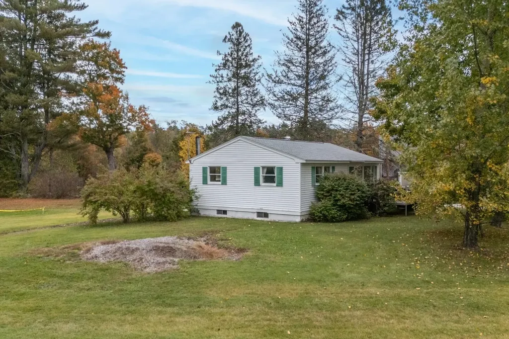 103 Webster Mills Road Chichester NH 03258