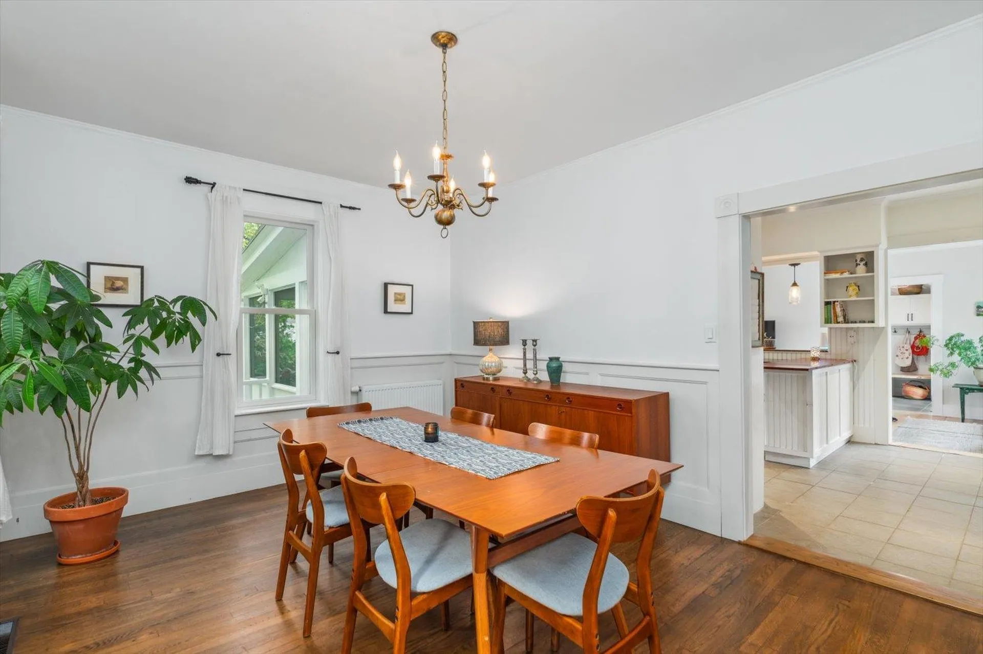 9 School Street Hancock NH 03449