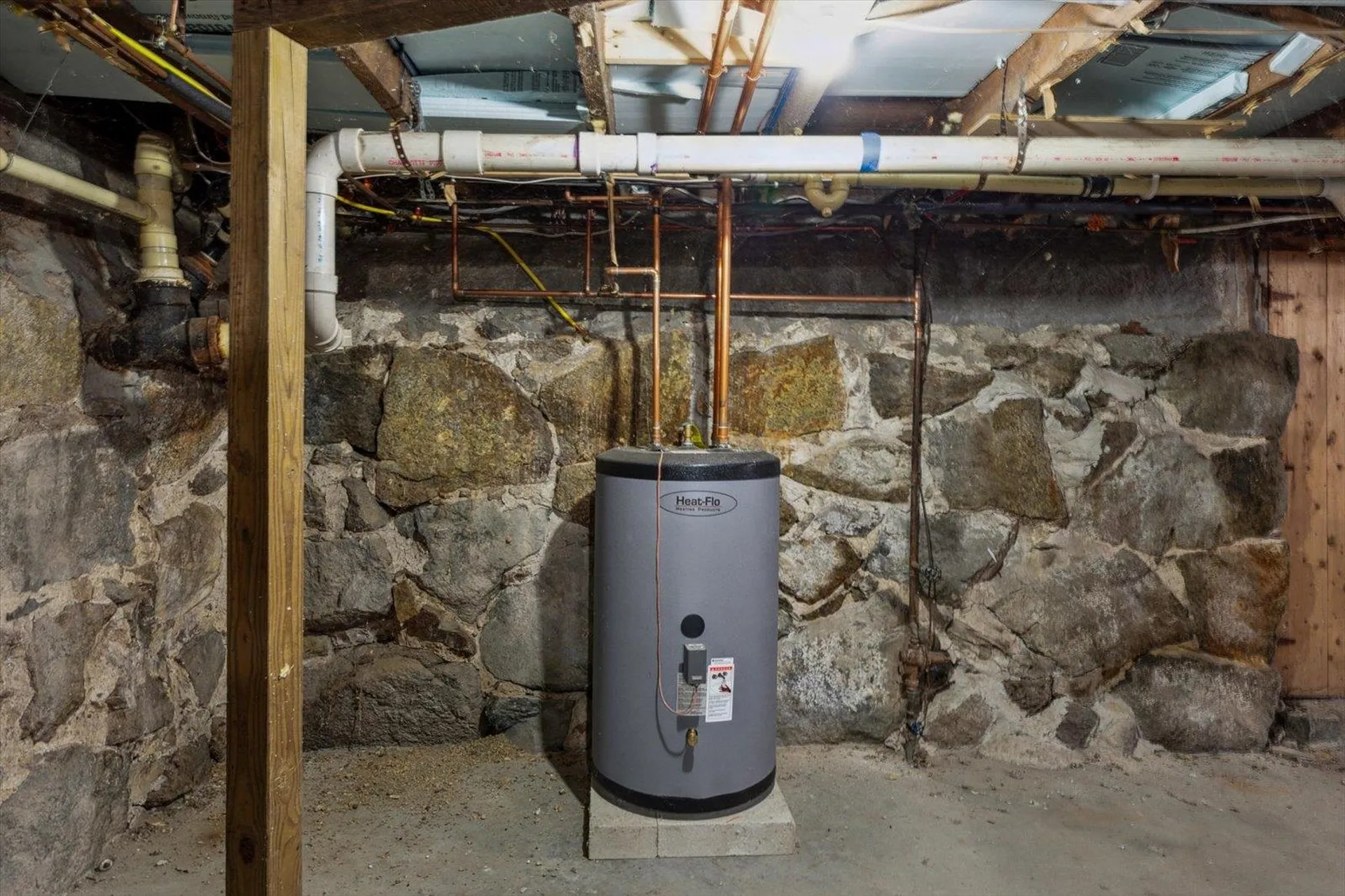 9 School Street Hancock NH 03449