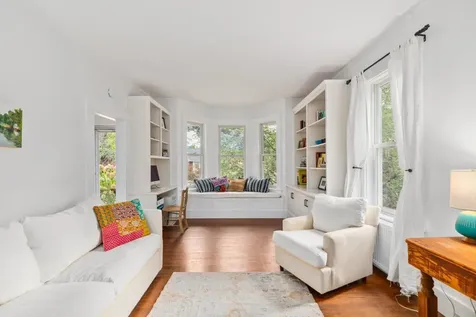 9 School Street Hancock NH 03449