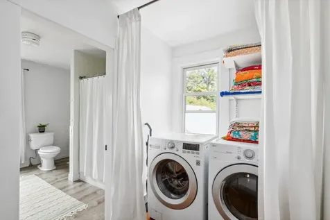 9 School Street Hancock NH 03449