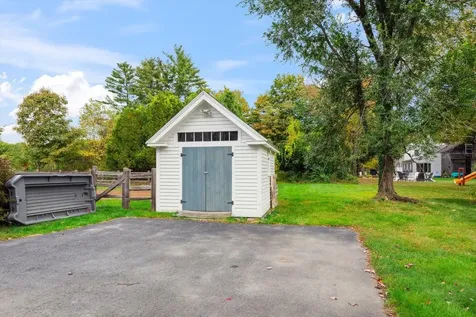 9 School Street Hancock NH 03449