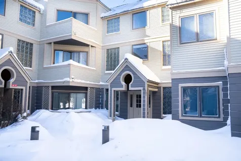 47 High Point Drive Stratton VT 05155