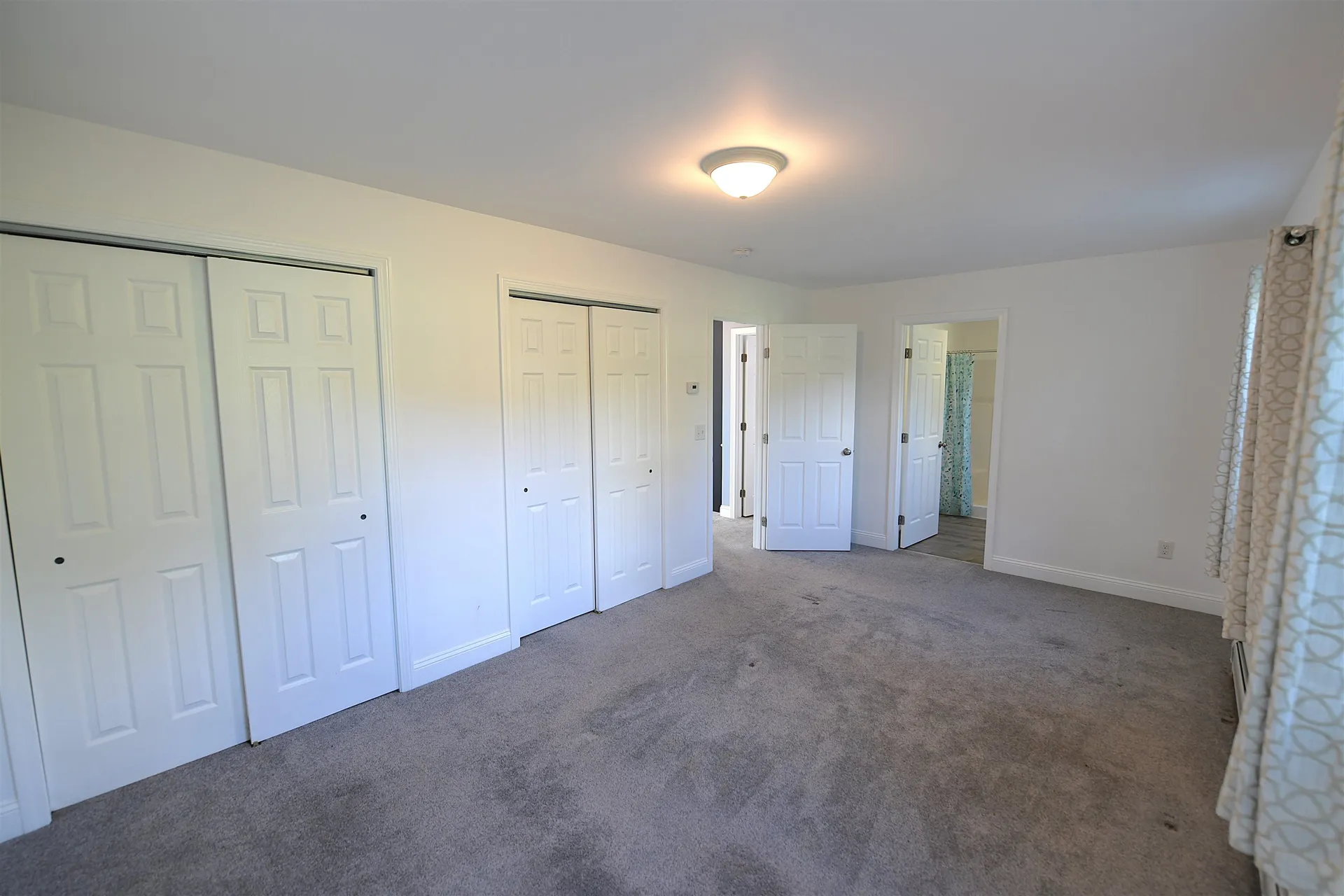 55 Apple Blossom Road St. George VT 05495