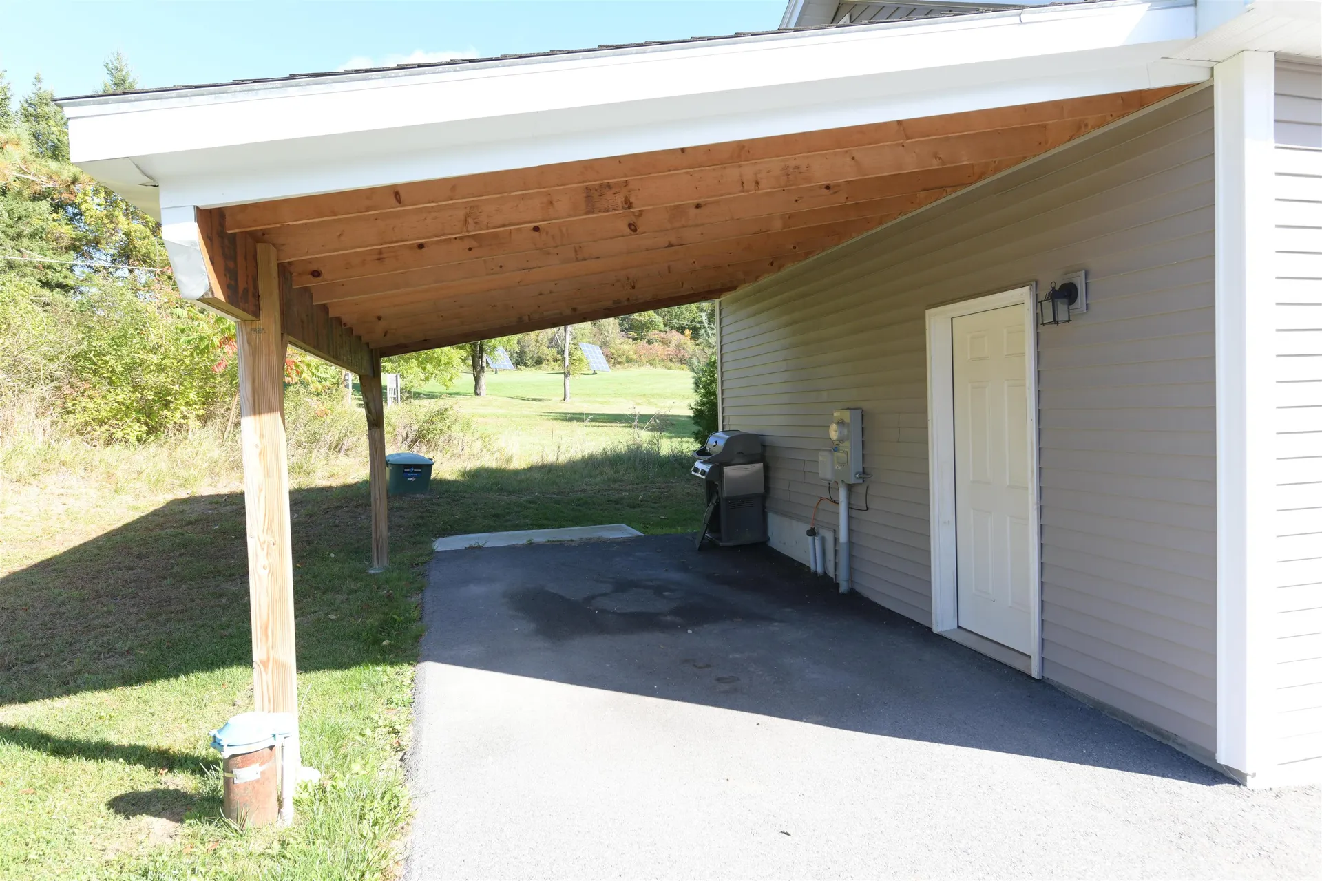 55 Apple Blossom Road St. George VT 05495