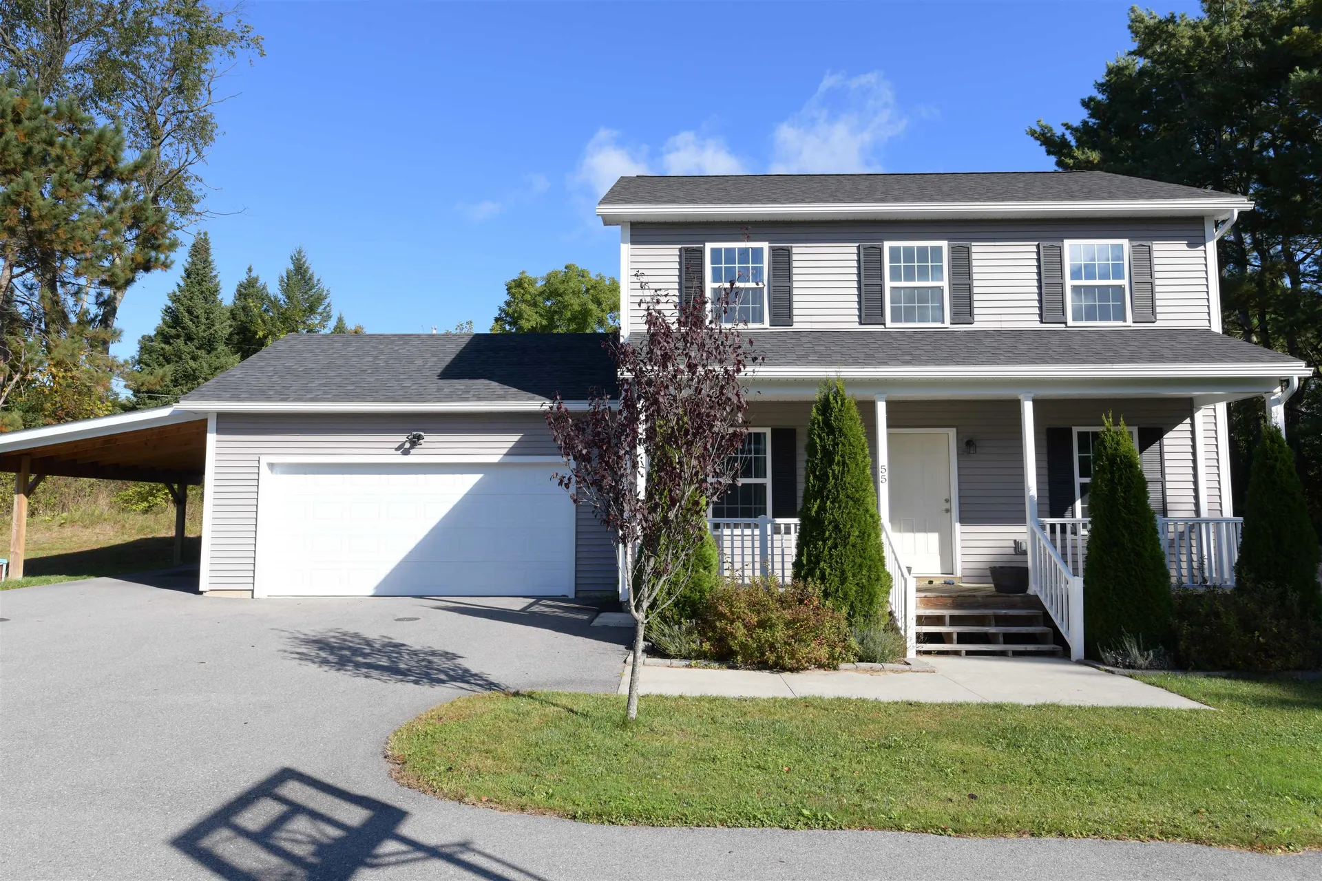 55 Apple Blossom Road St. George VT 05495