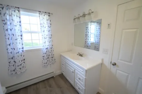 55 Apple Blossom Road St. George VT 05495