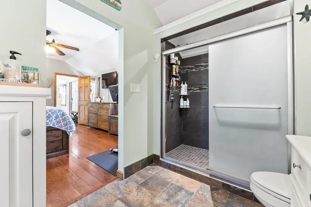 214 Main Street Farmington NH 03835