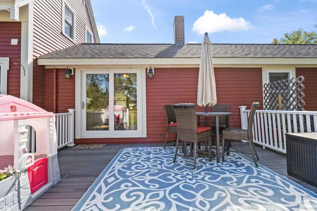 214 Main Street Farmington NH 03835