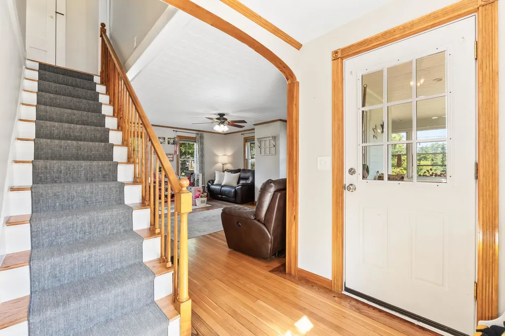 214 Main Street Farmington NH 03835