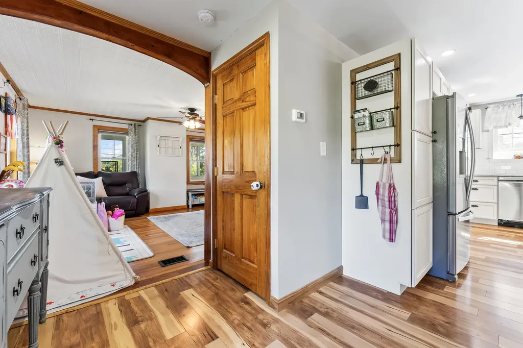 214 Main Street Farmington NH 03835