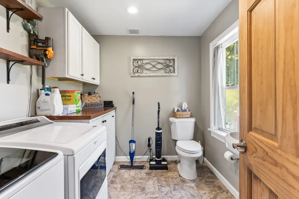 214 Main Street Farmington NH 03835