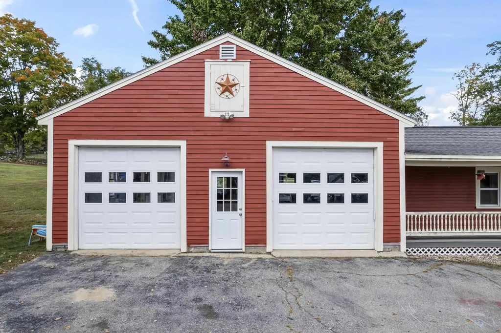 214 Main Street Farmington NH 03835