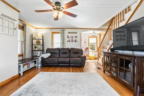 214 Main Street Farmington NH 03835