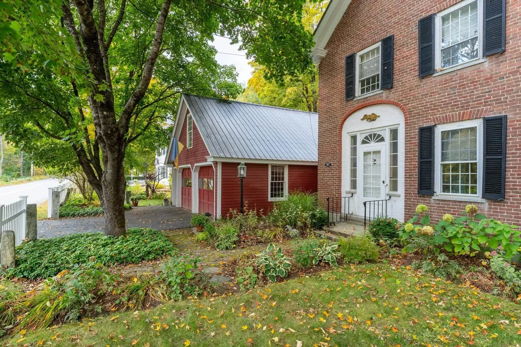 587 Vt Route 121 East Grafton VT 05146