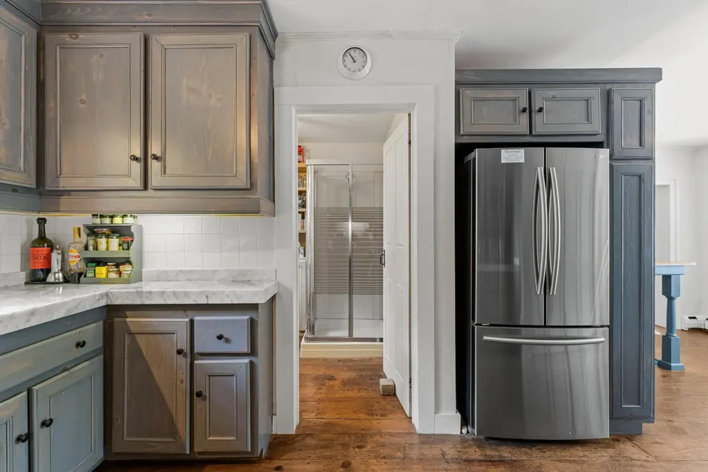 587 Vt Route 121 East Grafton VT 05146