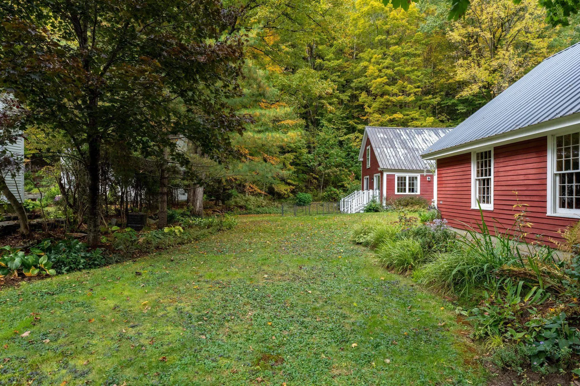 587 Vt Route 121 East Grafton VT 05146