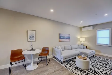 621 Islington Street Portsmouth NH 03801