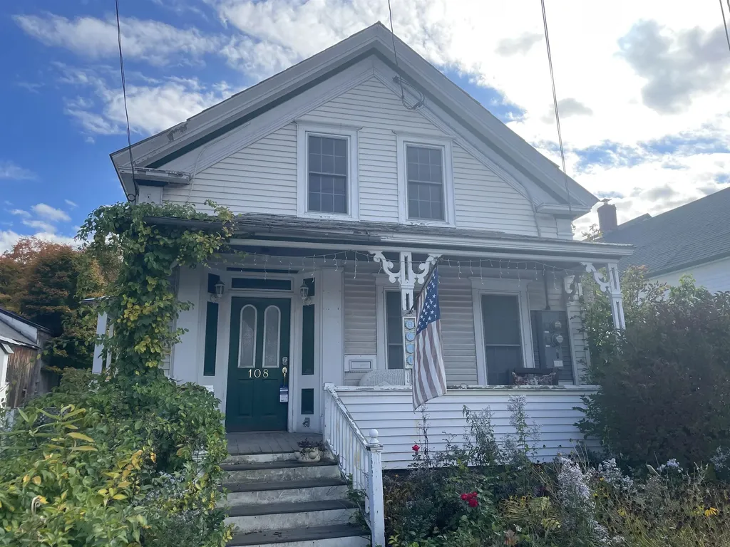 108 Main Street Ludlow VT 05149
