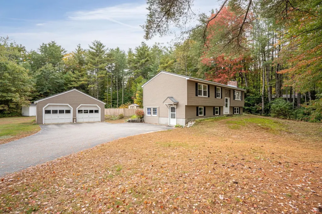 27 Evergreen Drive Bow NH 03304