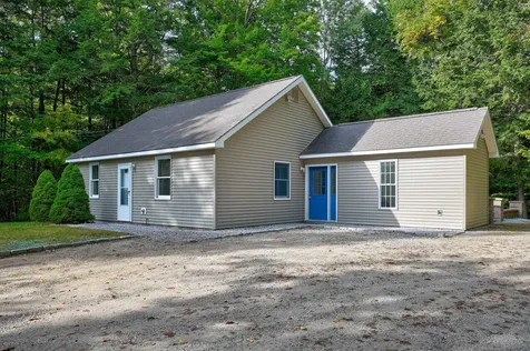 142 Limac Circle Conway NH 03818
