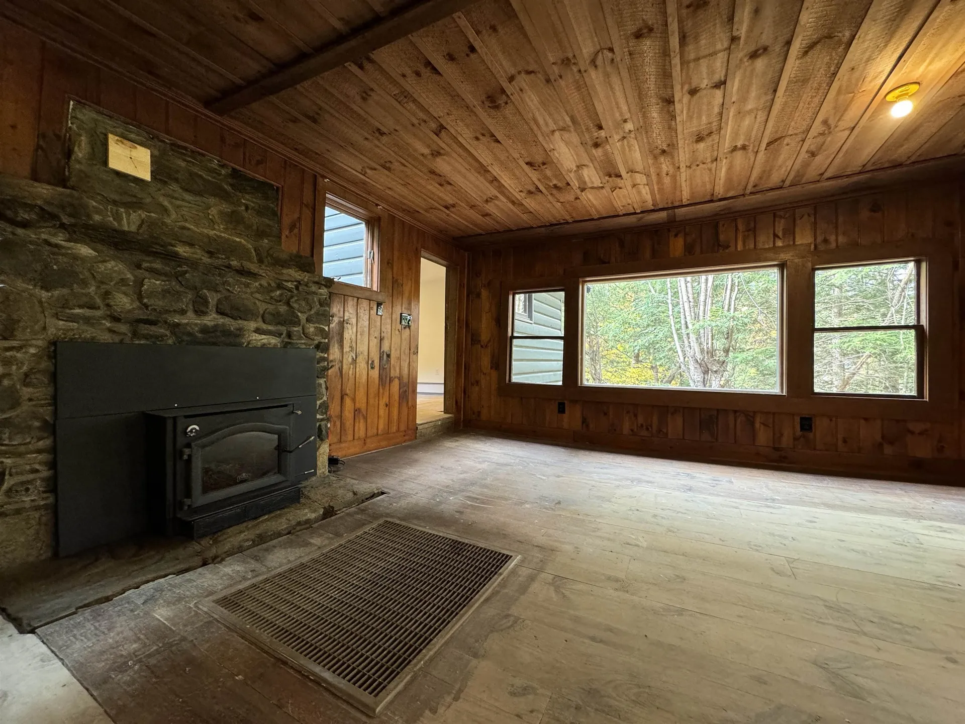 14 Black Piece Road Wardsboro VT 05355