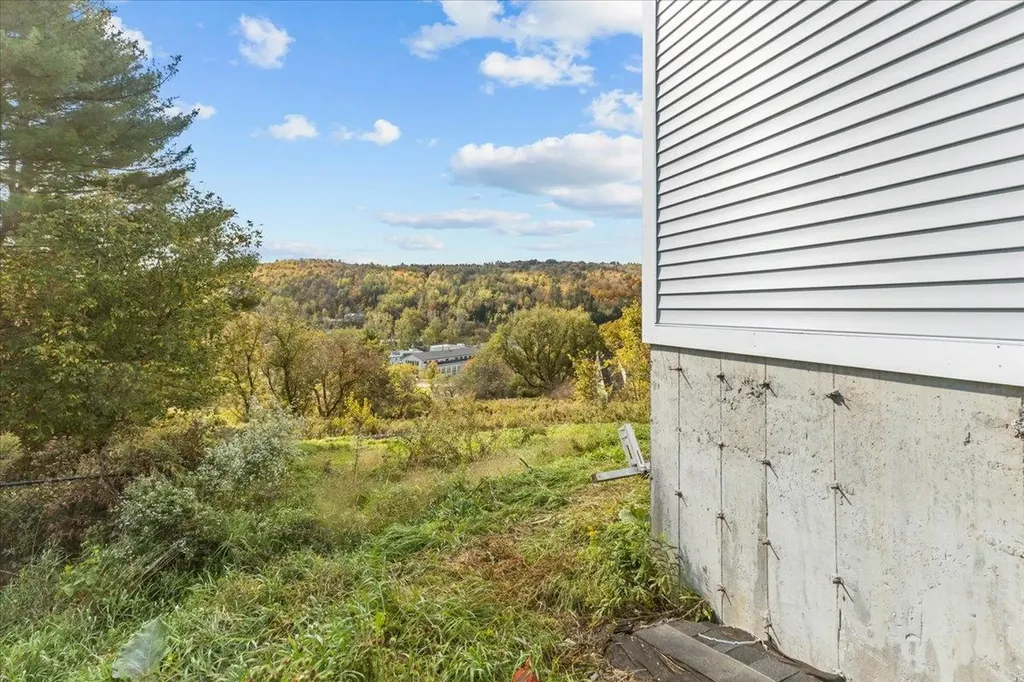 8 Velie Avenue Barre Town VT 05641