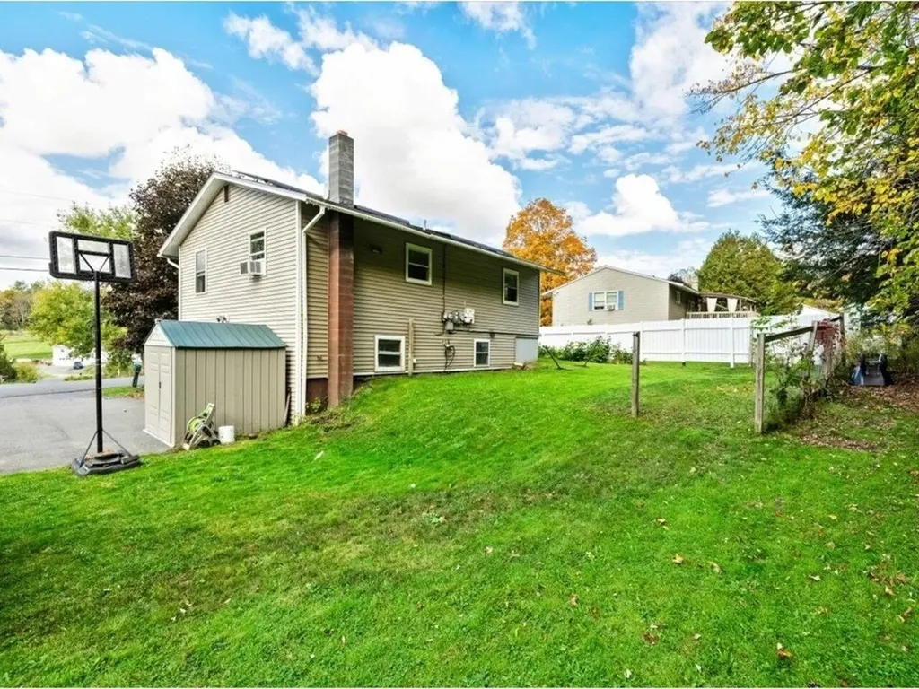 37 Spring Hollow Lane Barre Town VT 05641