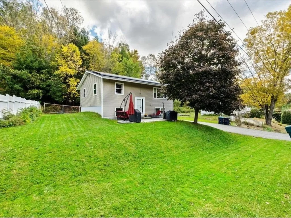 37 Spring Hollow Lane Barre Town VT 05641