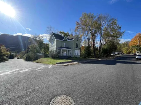 391 High Street Berlin NH 03570