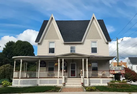 68 Sagamore Street Manchester NH 03104