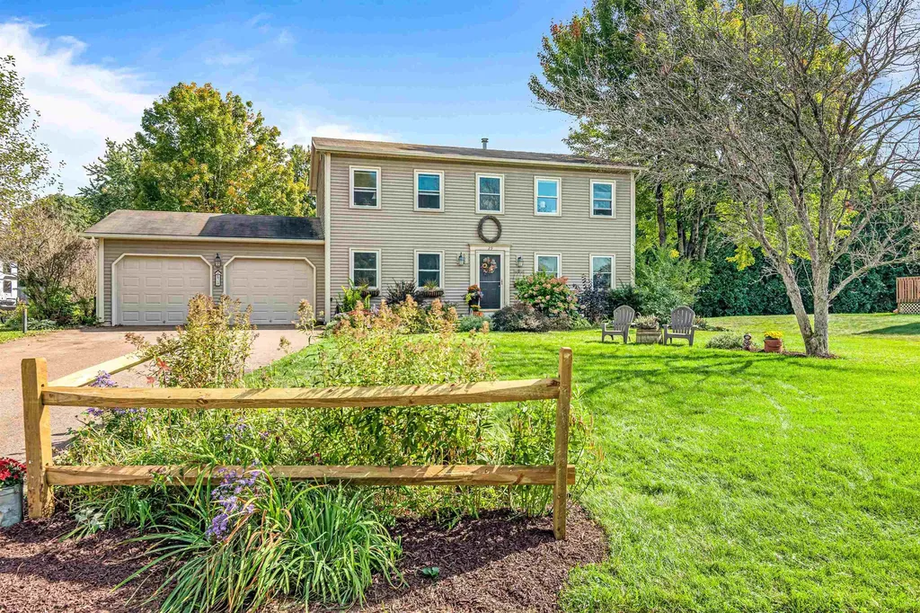 29 Tamarack Drive Essex Junction VT 05452