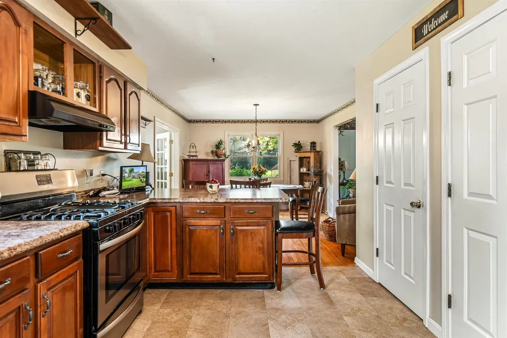 29 Tamarack Drive Essex Junction VT 05452